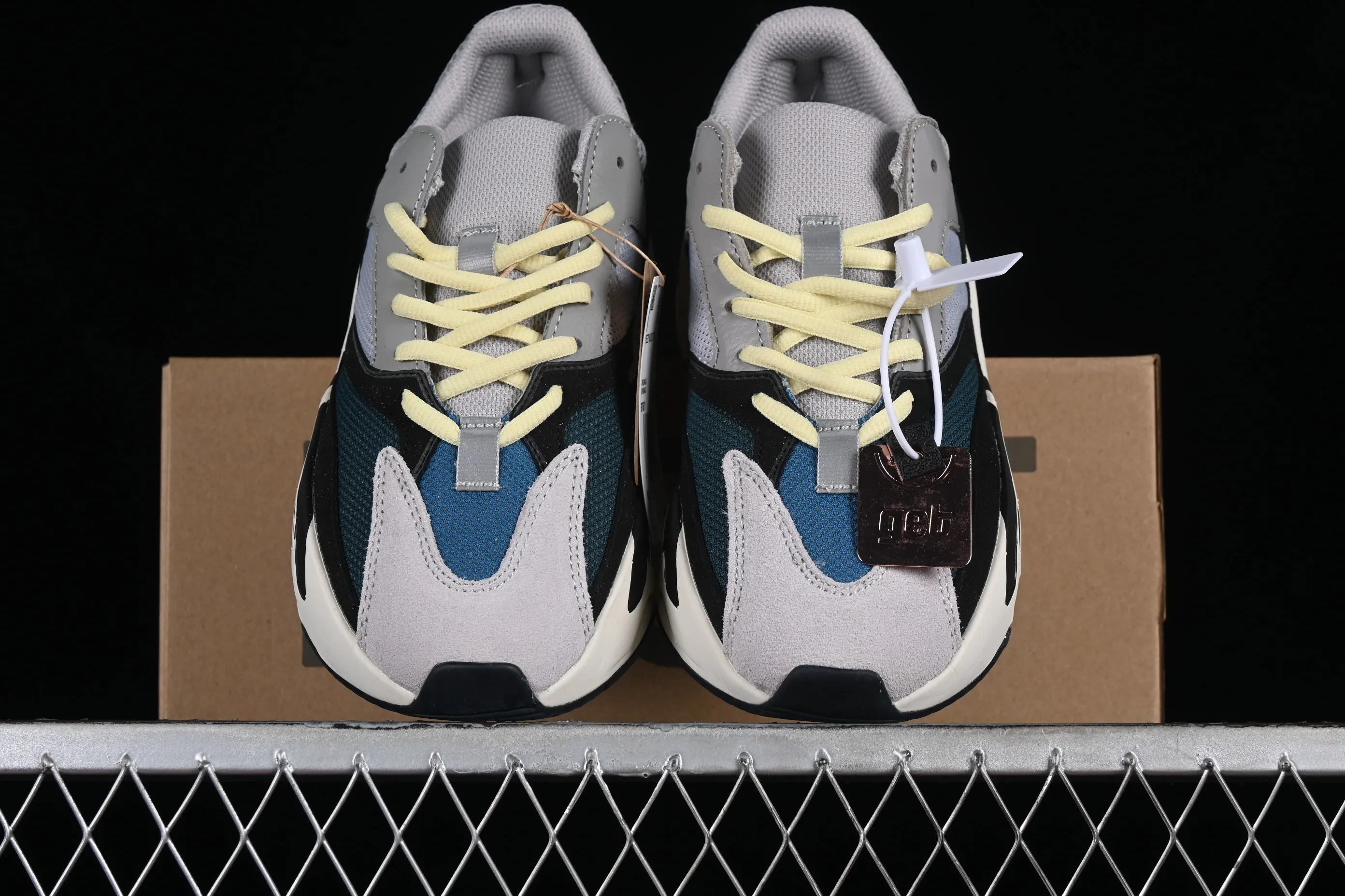 All Categories Ad Yeezy Coconut Series G Version Ad Calabasas Yeezy Boost 700 Runner B75571 Kanye Coconut 700 3M Reflective Running Shoes